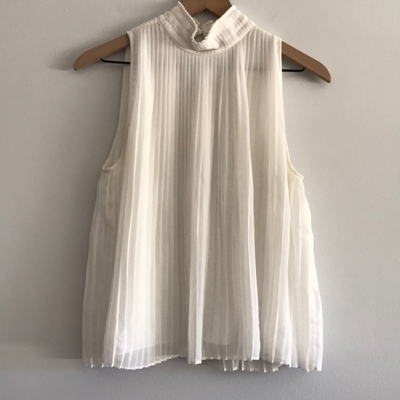 Zara Sleeveless Blouse - Picture 7 of 13